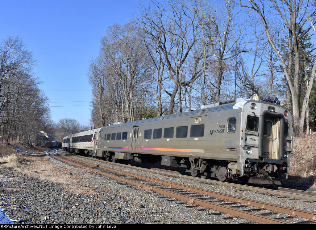 NJT Comet V Cab Car # 6078 trailing on NJT Train # 5719 as it heads away from Annandale Station in Clinton Twp 